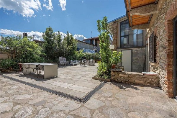 casa indipendente in vendita ad Armeno