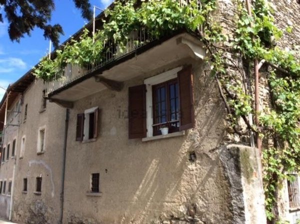 appartamento in vendita ad Armeno