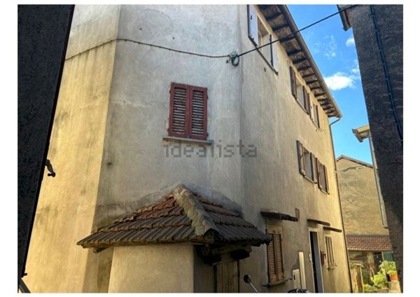 casa indipendente in vendita ad Armeno