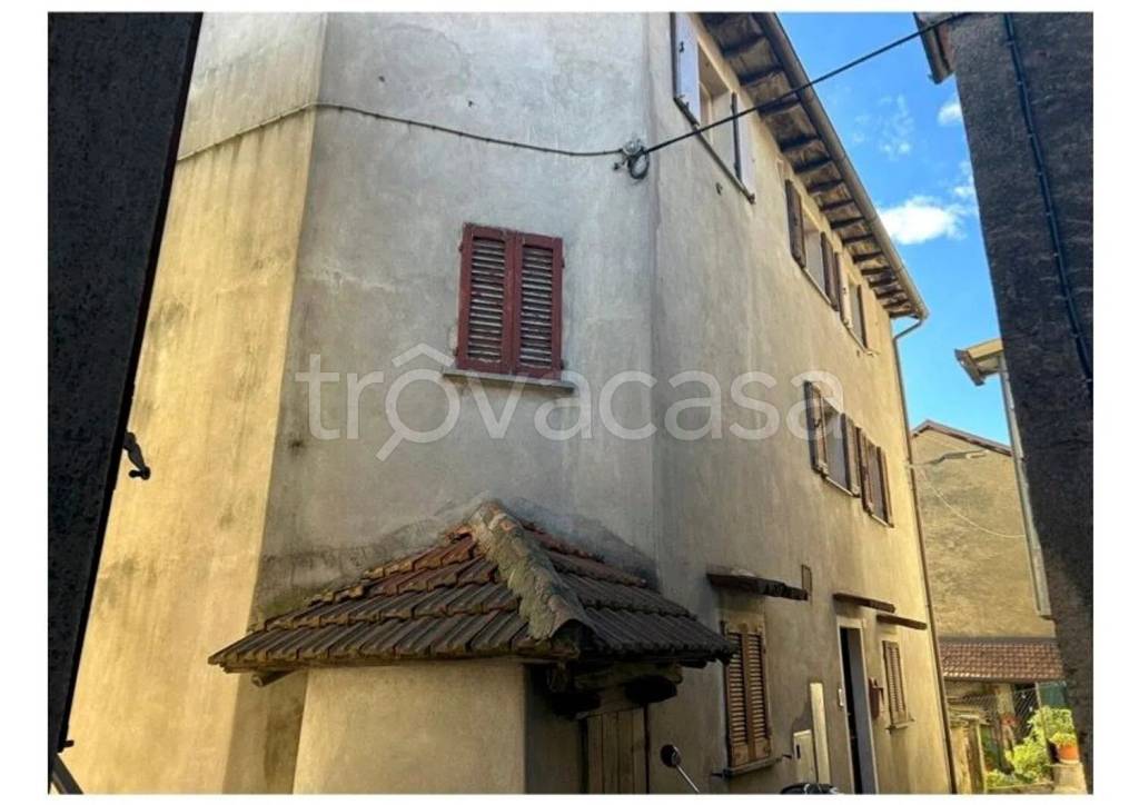 casa indipendente in vendita ad Armeno