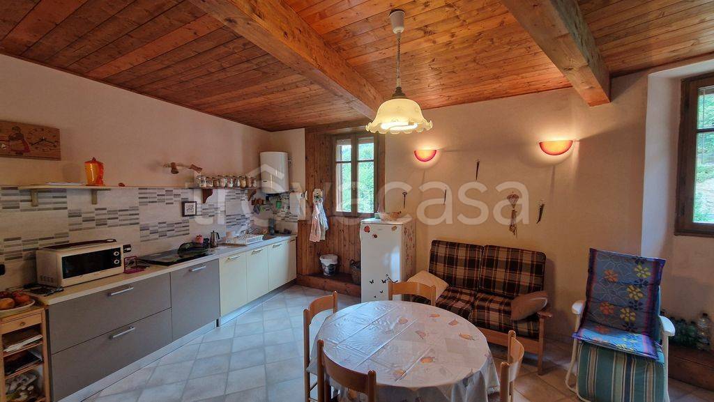 casa indipendente in vendita ad Armeno