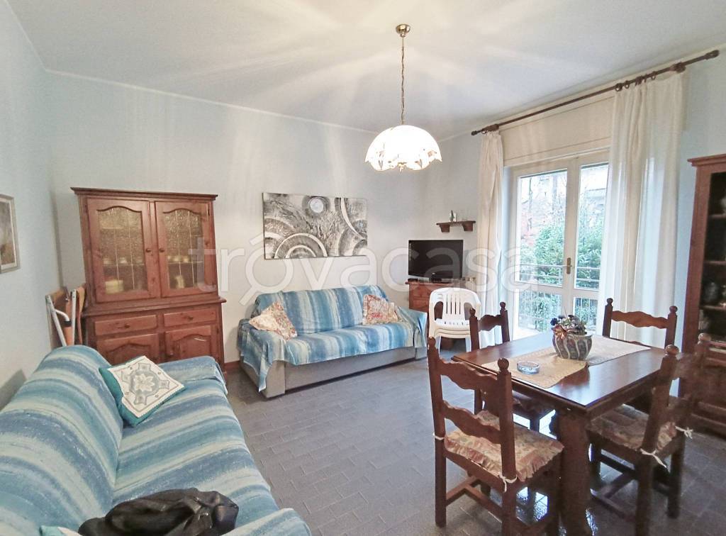 appartamento in vendita ad Armeno