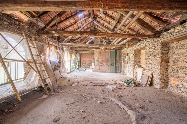 casa indipendente in vendita ad Armeno