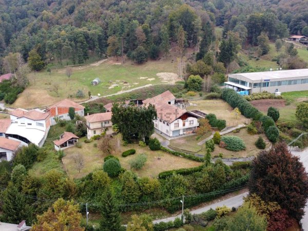 casa indipendente in vendita ad Armeno