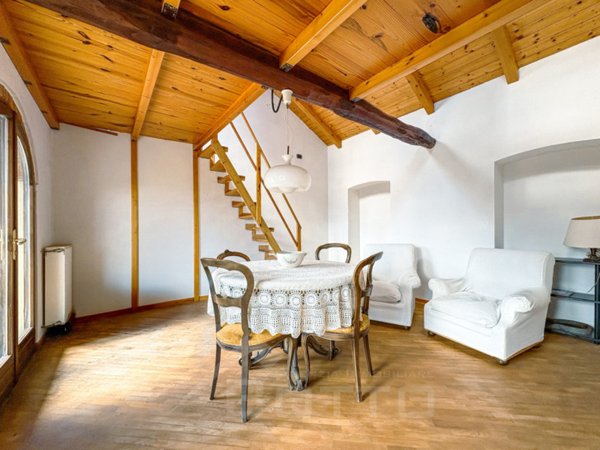 casa indipendente in vendita ad Armeno