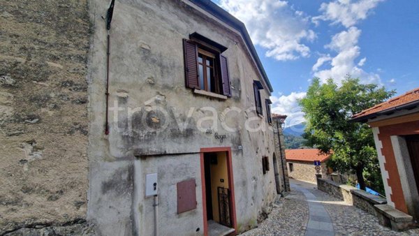 casa indipendente in vendita ad Armeno