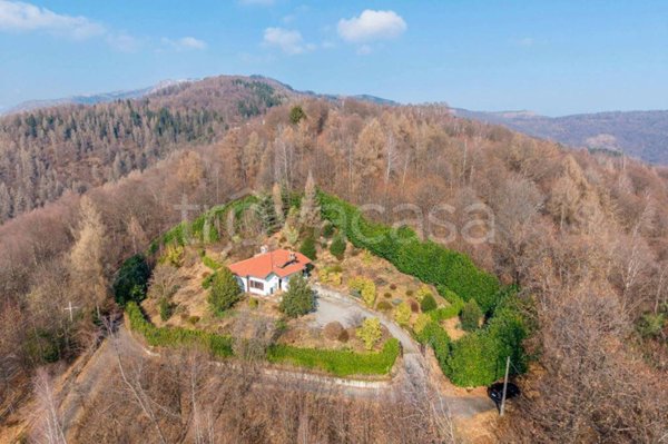 casa indipendente in vendita ad Armeno