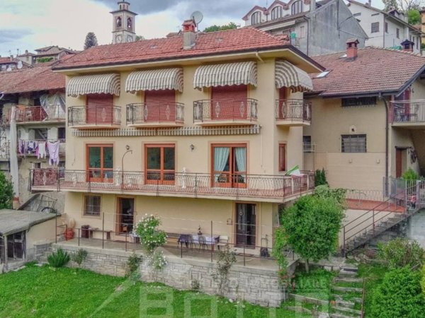 casa indipendente in vendita ad Armeno