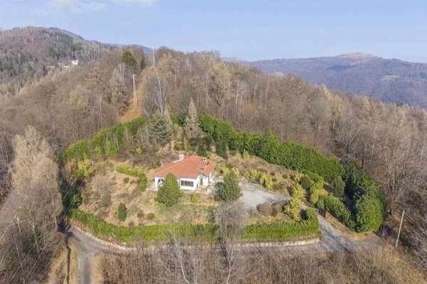 casa indipendente in vendita ad Armeno