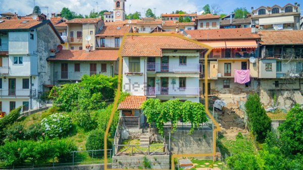 casa indipendente in vendita ad Armeno