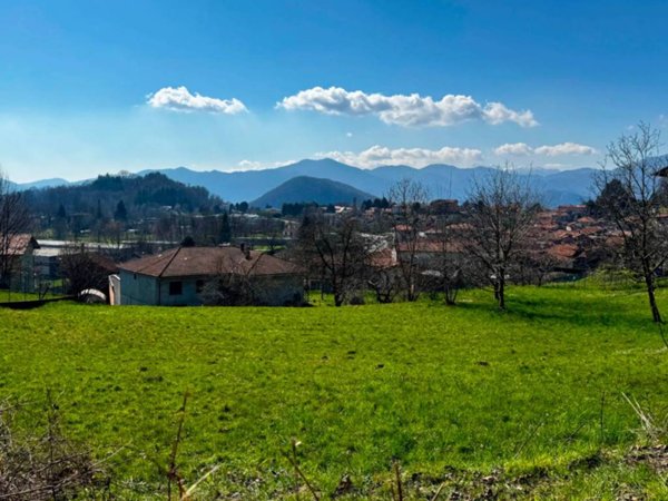 bifamiliare in vendita ad Armeno