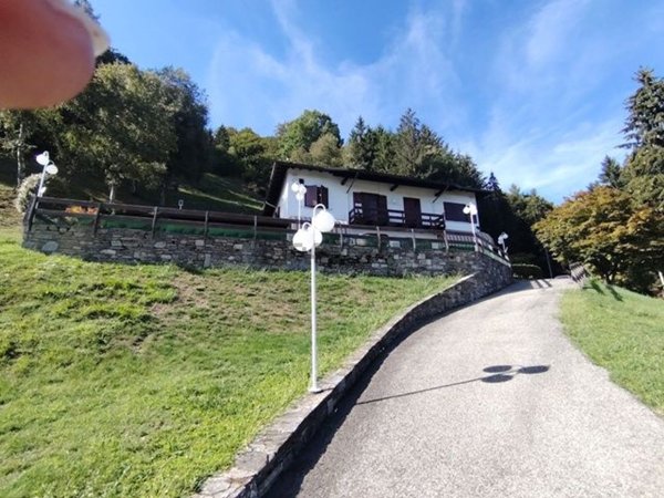 casa indipendente in vendita ad Armeno