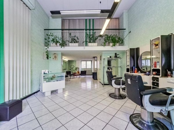 ufficio in vendita ad Arona