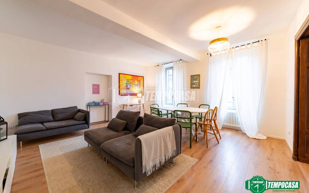 appartamento in vendita ad Arona
