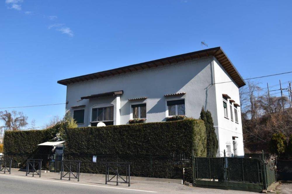 appartamento in vendita ad Arona