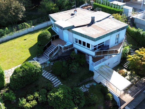 casa indipendente in vendita ad Arona