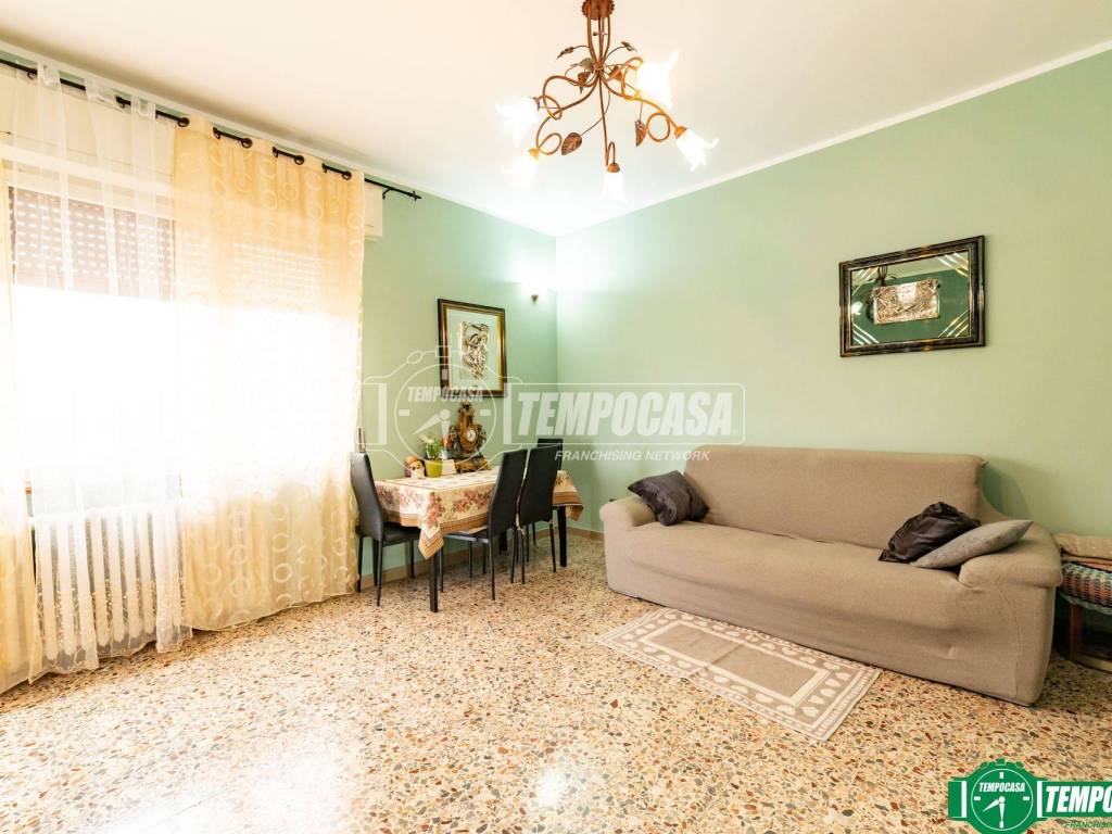 appartamento in vendita ad Arona