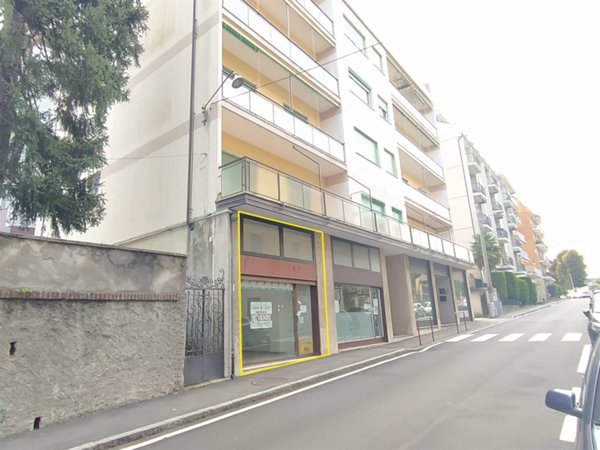 monolocale in vendita ad Arona