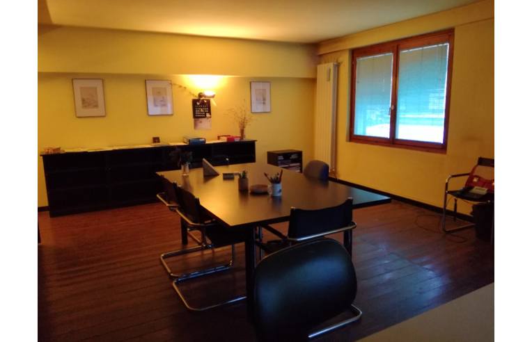ufficio in vendita ad Arona
