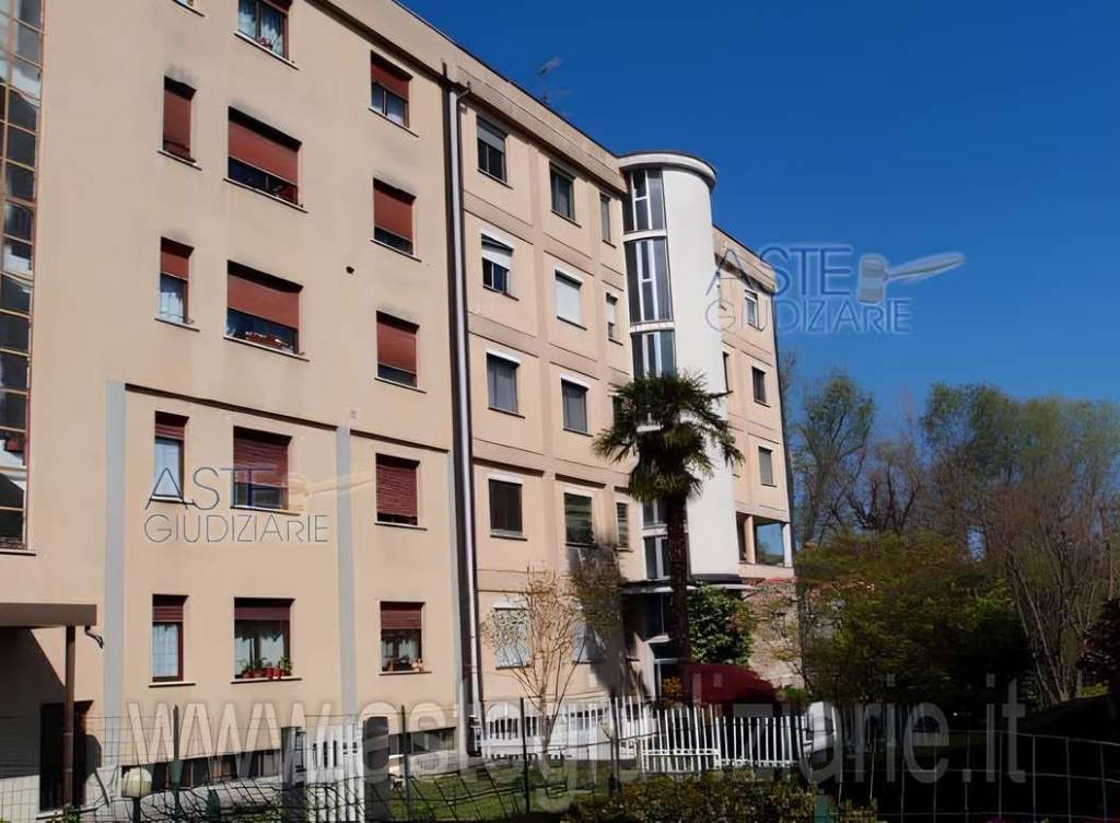 appartamento in vendita ad Arona
