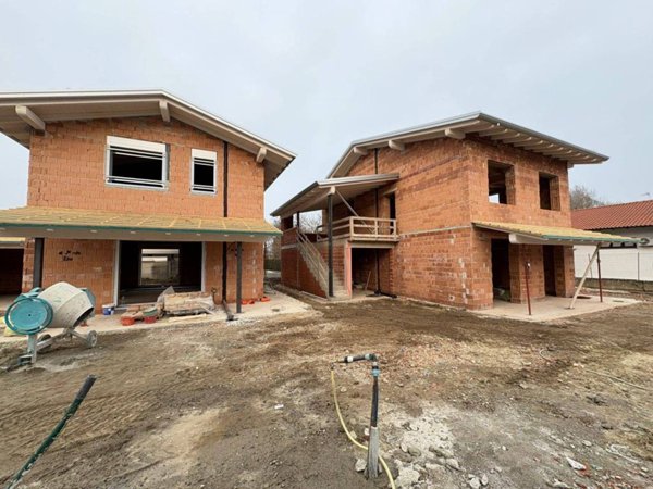 appartamento in vendita ad Arona