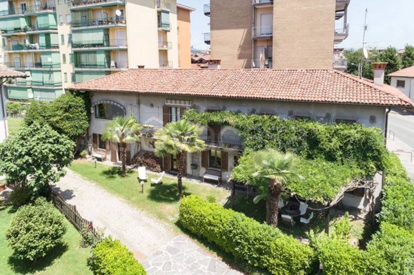 appartamento in vendita ad Arona