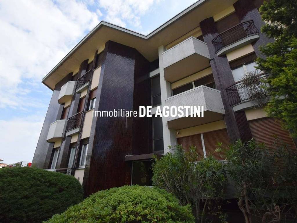 appartamento in vendita ad Arona