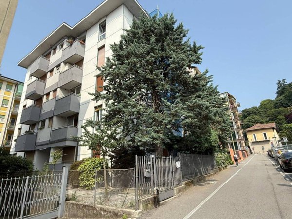 appartamento in vendita ad Arona
