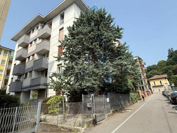 appartamento in vendita ad Arona