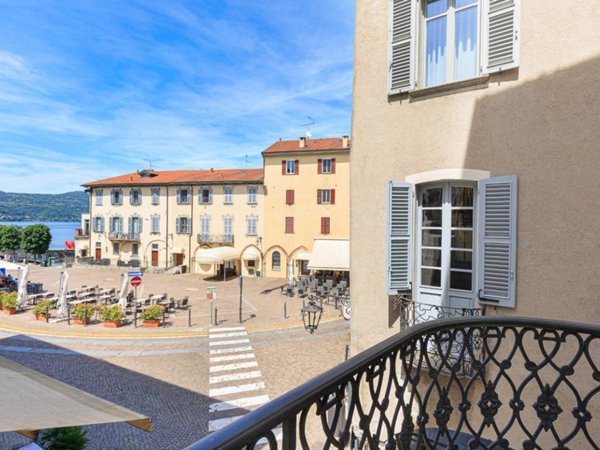 casa indipendente in vendita ad Arona