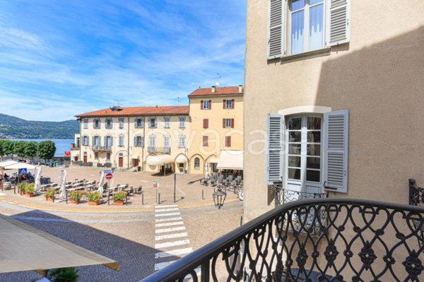 casa indipendente in vendita ad Arona