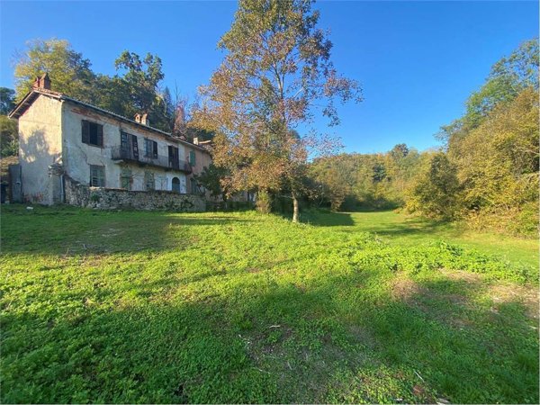 casa indipendente in vendita ad Arona