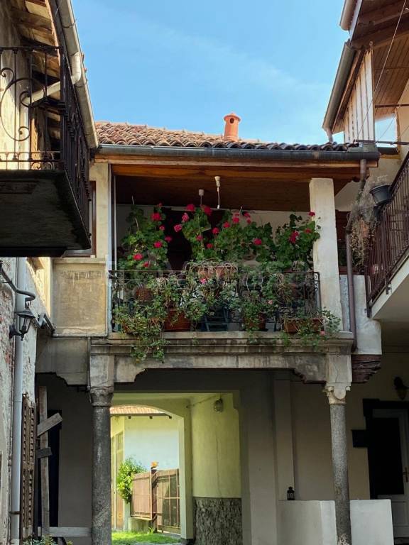 appartamento in vendita ad Arona