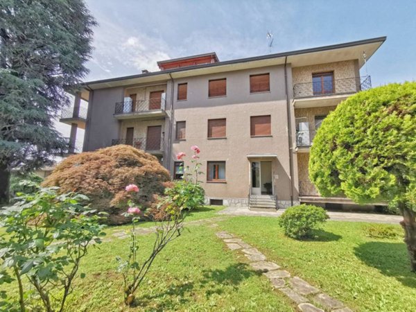 appartamento in vendita ad Arona