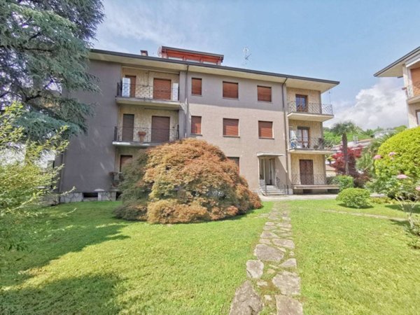 appartamento in vendita ad Arona
