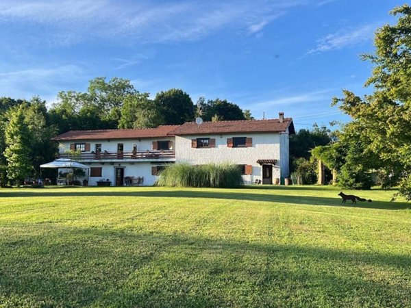 casa indipendente in vendita ad Arona