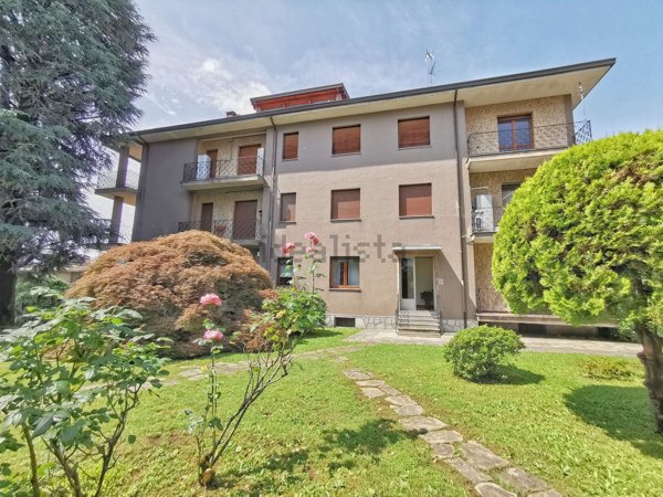 appartamento in vendita ad Arona