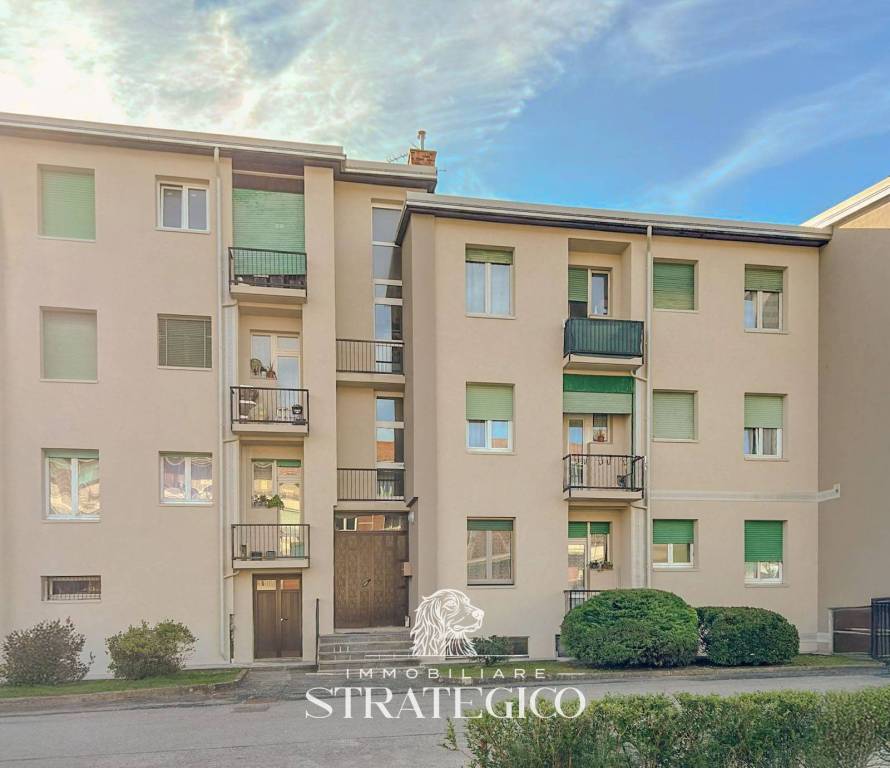 appartamento in vendita ad Arona