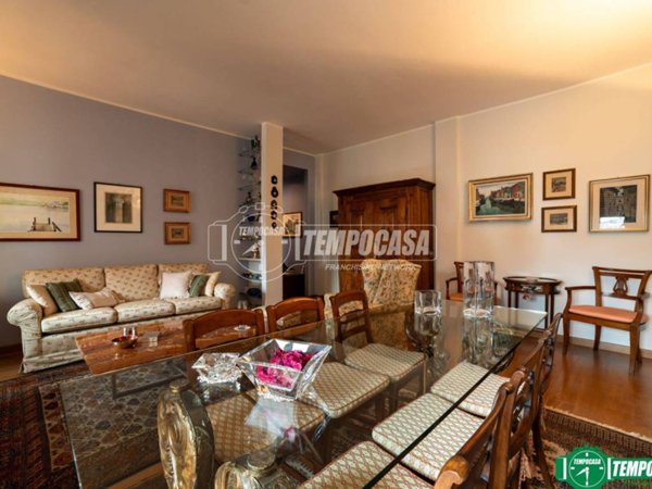 appartamento in vendita ad Arona