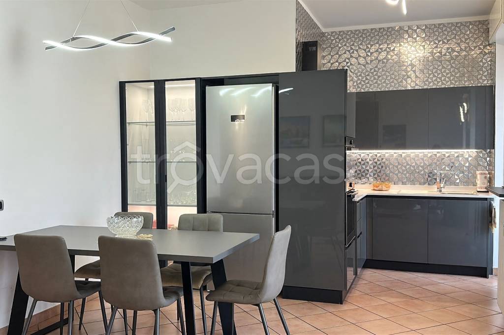 appartamento in vendita ad Arona
