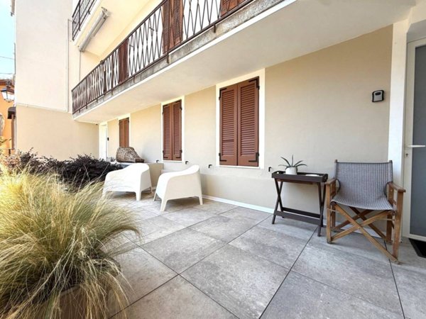 appartamento in vendita ad Arona in zona Dagnente