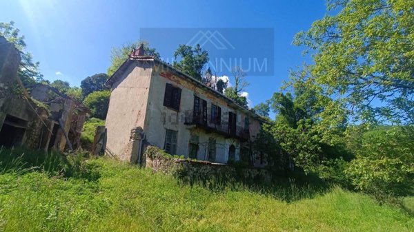 casa indipendente in vendita ad Arona