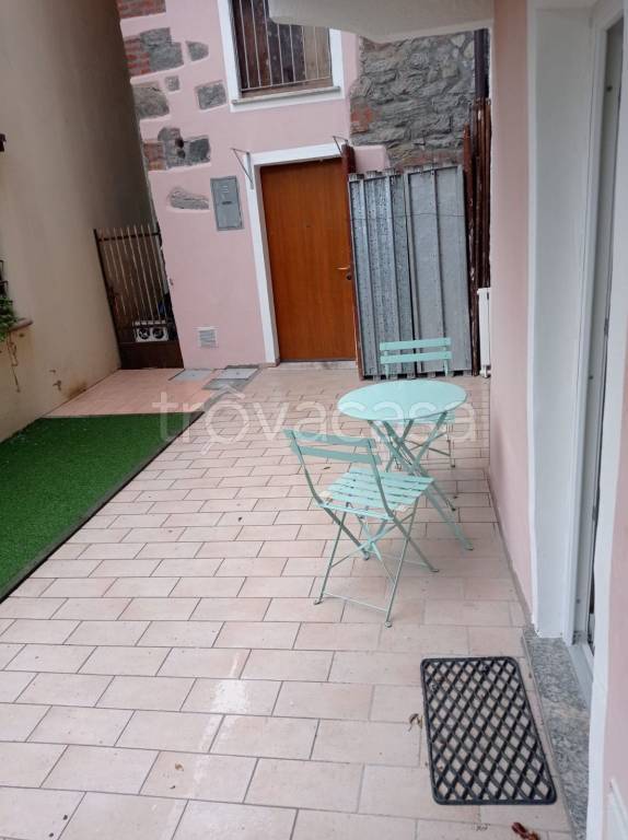appartamento in vendita ad Arona