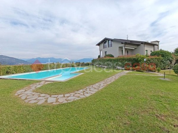 appartamento in vendita ad Arona