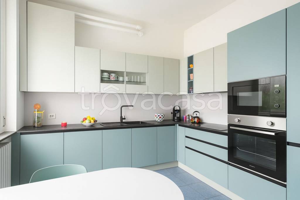 appartamento in vendita ad Arona