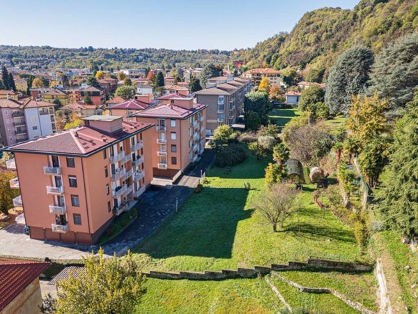 terreno edificabile in vendita ad Arona