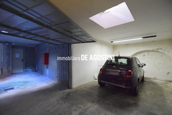 appartamento in vendita ad Arona in zona Mercurago