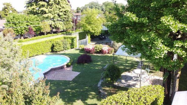 casa indipendente in vendita ad Arona