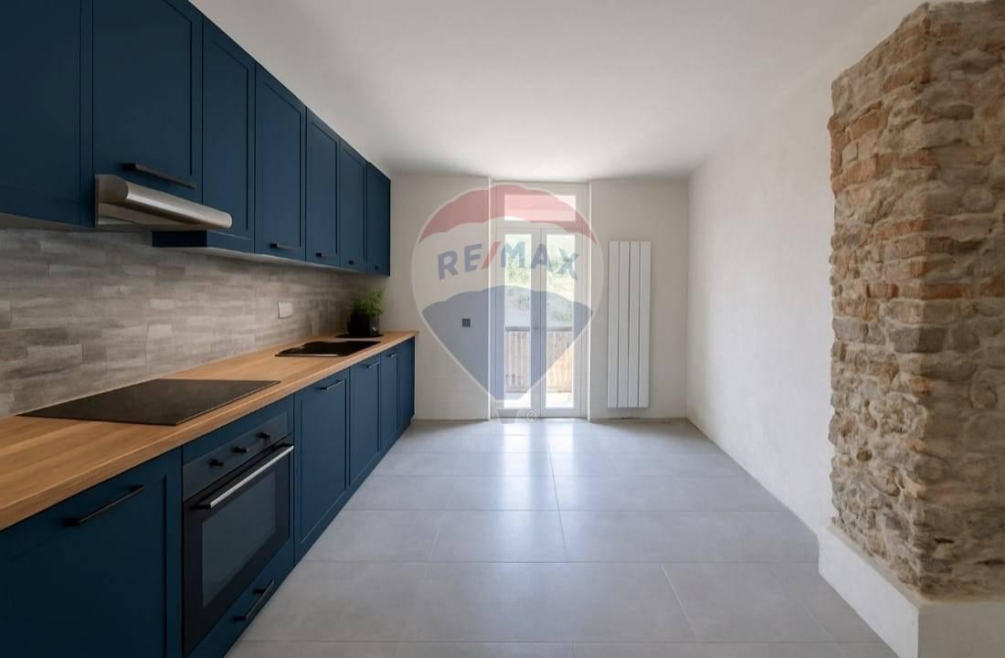 appartamento in vendita ad Arona