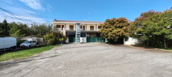 appartamento in vendita ad Arona